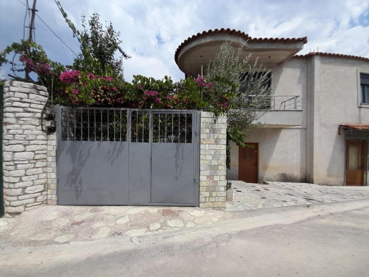 Mona'S Guesthouse Saranda Kültér fotó