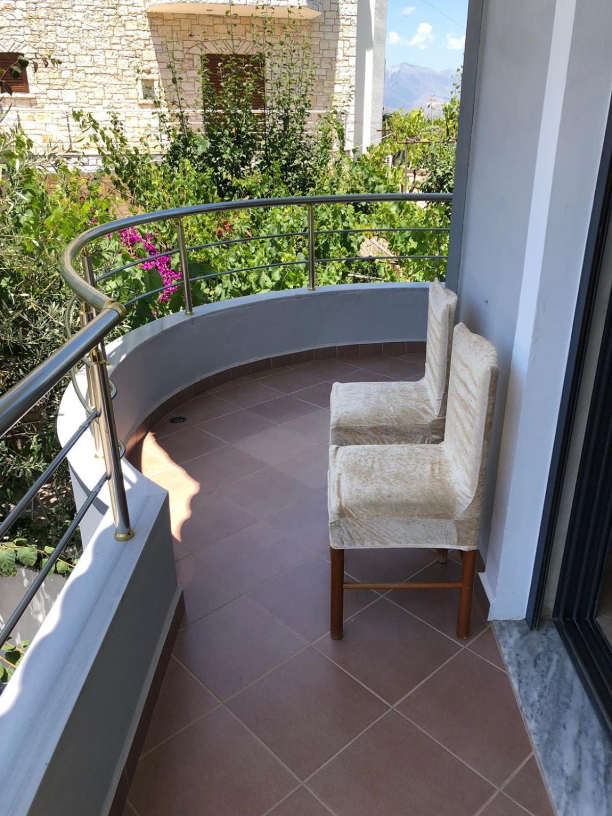Mona'S Guesthouse Saranda Kültér fotó