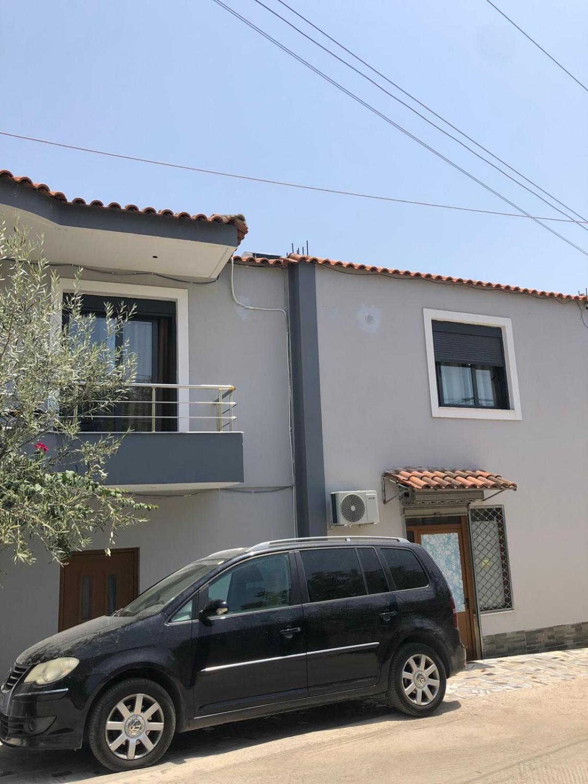 Mona'S Guesthouse Saranda Szoba fotó